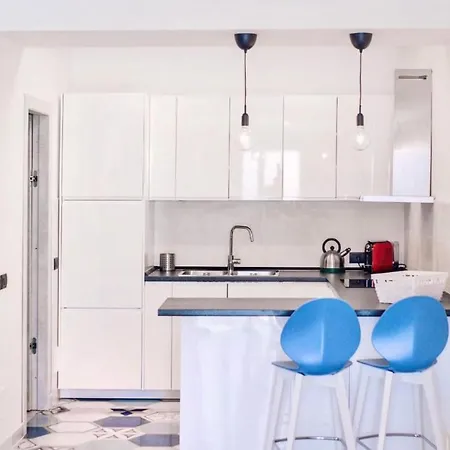 Suite Apartments Branco - Infinity Pool & Sea View - 5 Minuti Dal Centro *